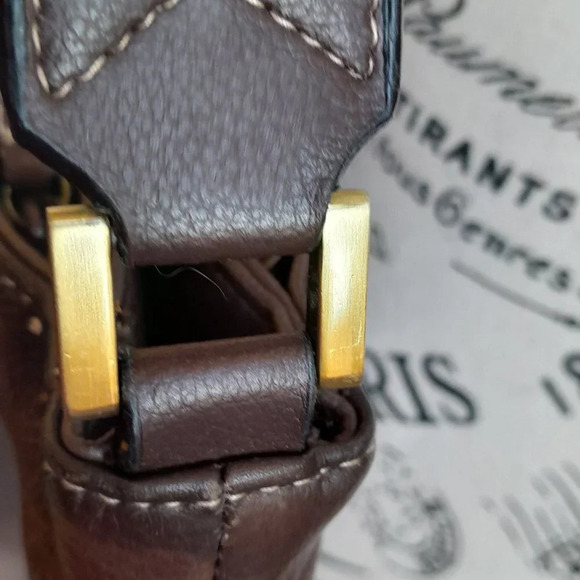 Wilson Leather Shoulder Bag - Picture 3 of 9